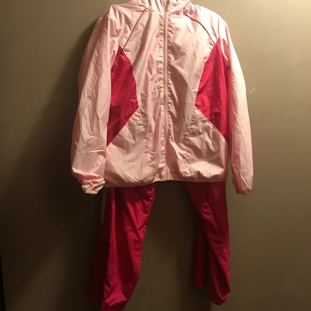 Danskin Now Windbreaker Outfit